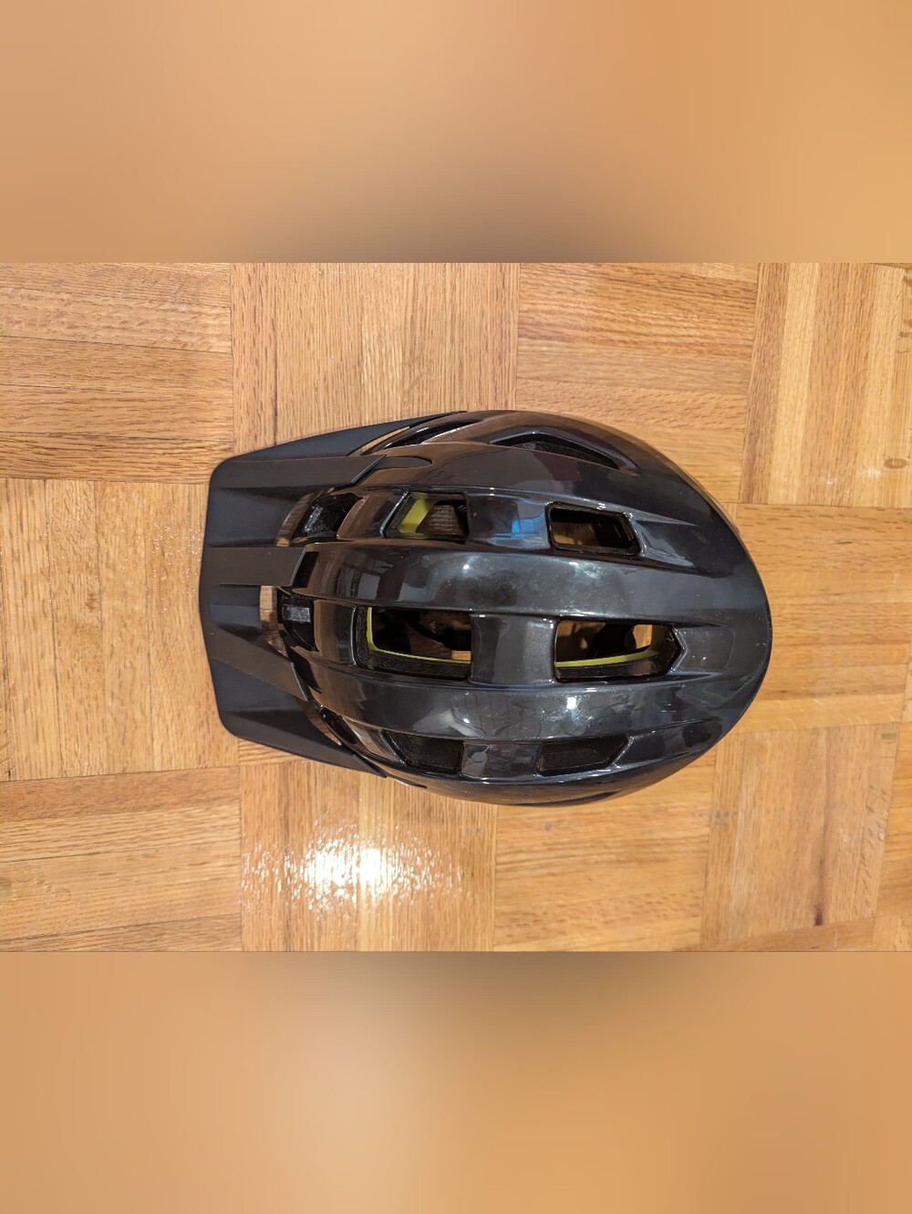 GIANT Relay MIPS Bicycle Helmet Size S-M